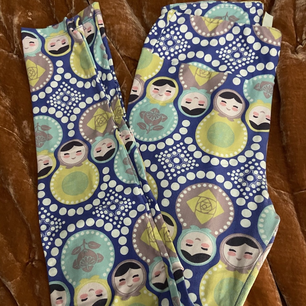 LulaRoe OS Nesting Doll Leggings